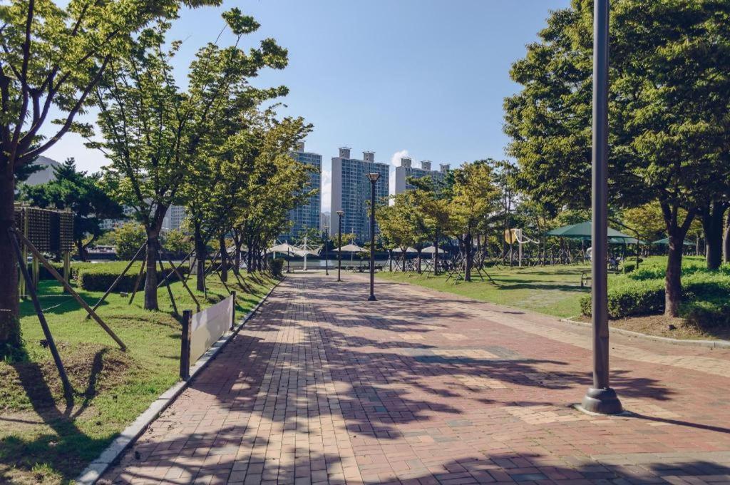 Gwanganli Hotel 1 Busan Exterior photo