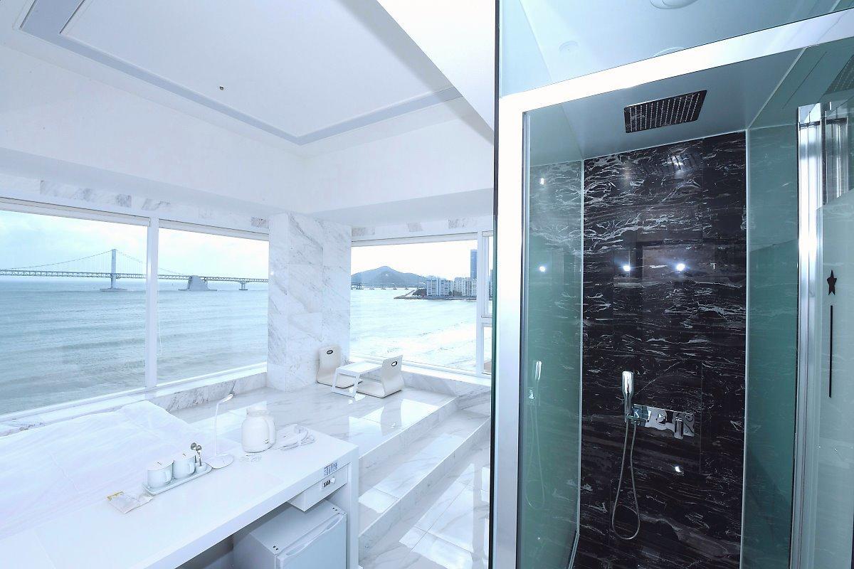 Gwanganli Hotel 1 Busan Exterior photo